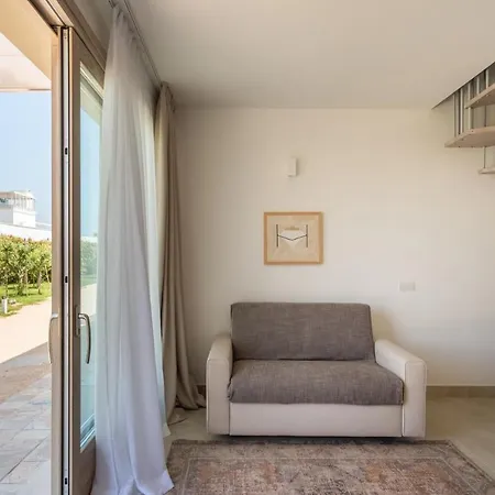 Furnirussi Tenuta 5*