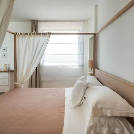 Hotel Furnirussi Tenuta