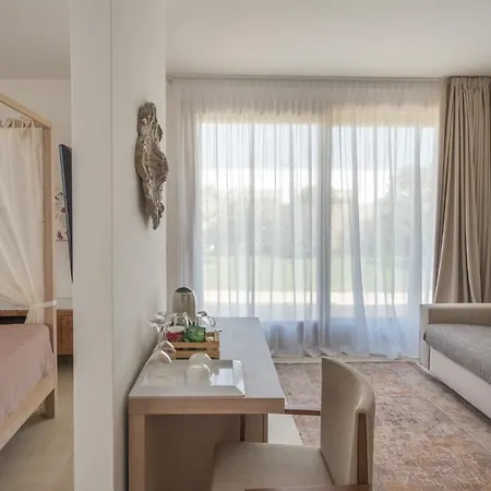 Furnirussi Tenuta 5* Carpignano Salentino