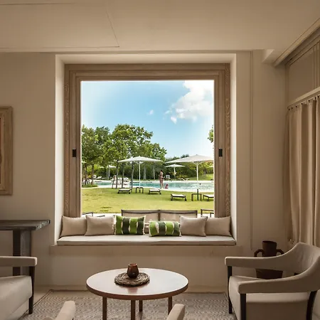 Furnirussi Tenuta فندق 5*